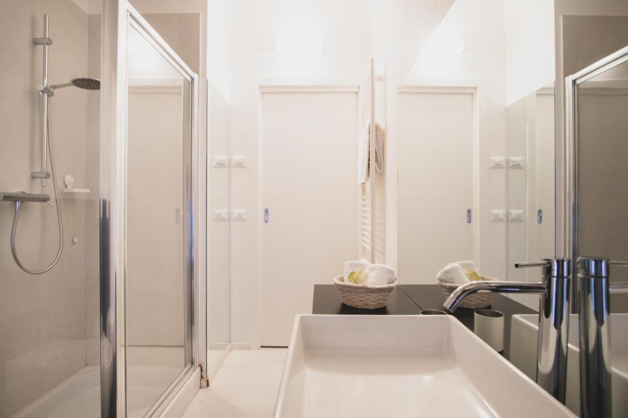 Casa Fola - City Centre Rooms ヴェローナ エクステリア 写真