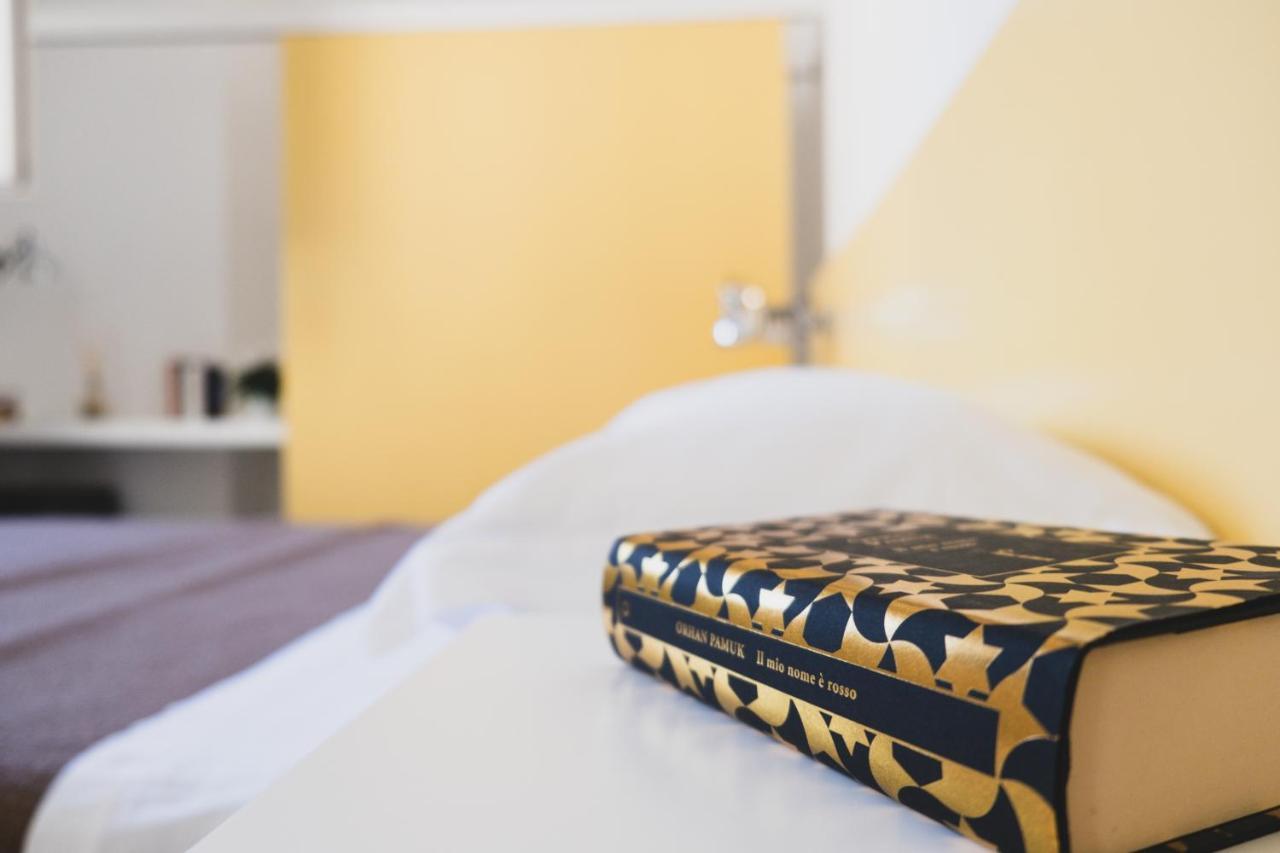 Casa Fola - City Centre Rooms ヴェローナ エクステリア 写真